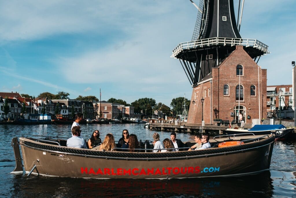 canal tours haarlem